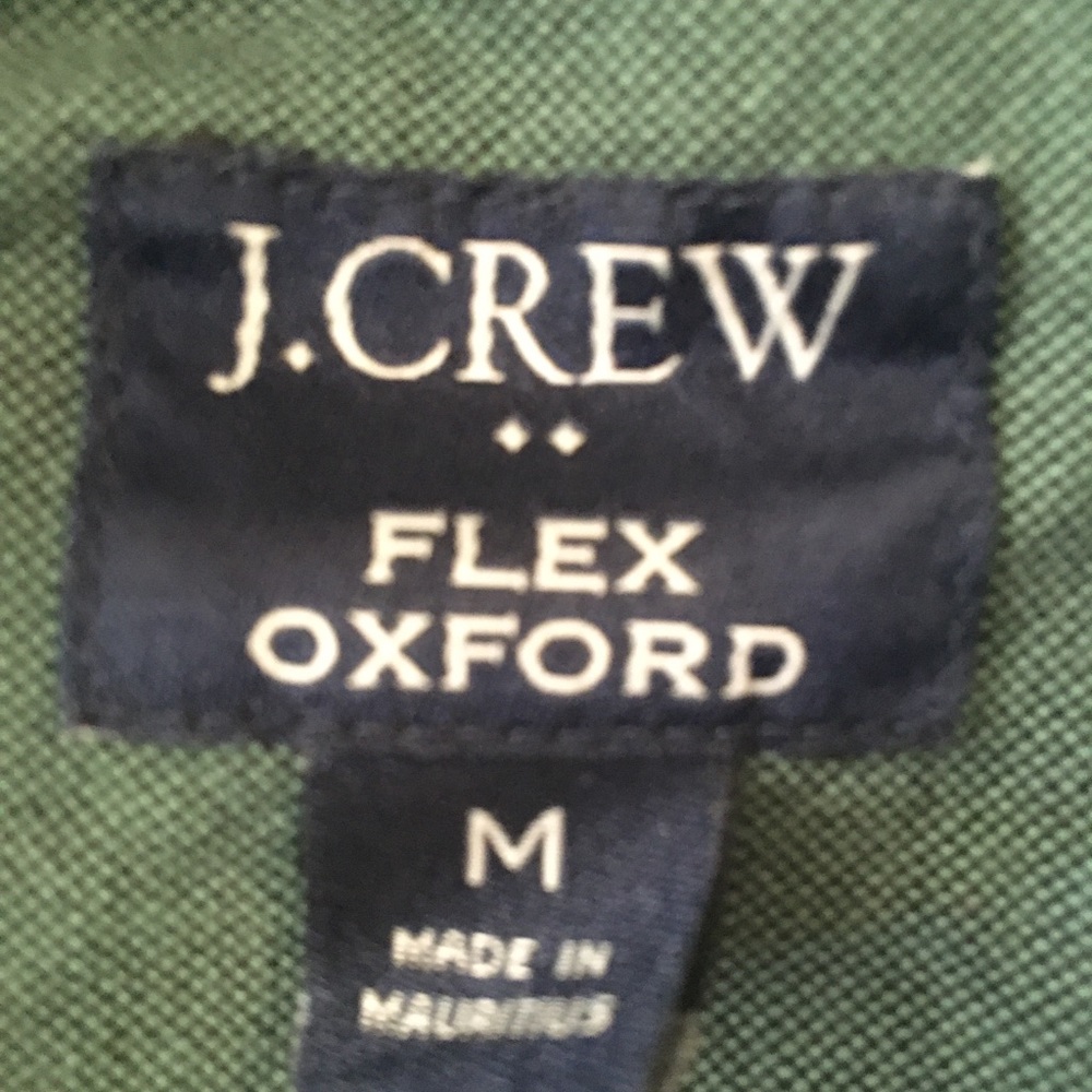 BRAND NEW .,.... Ralph Lauren button down - Picture 2 of 2